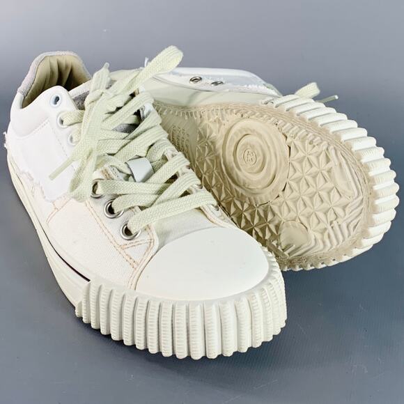 Size 5 White Leather Canvas Distressed Low Top Sneakers - Picture 5 of 8